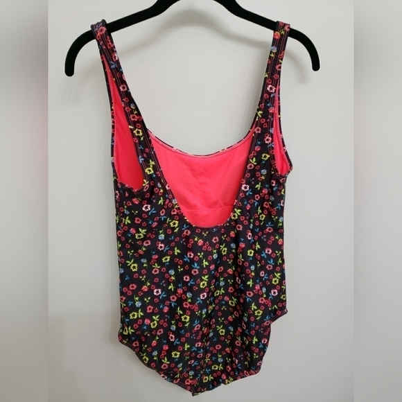 Kensie Floral Padded Swimsuit Sz M - Picture 2 of 5